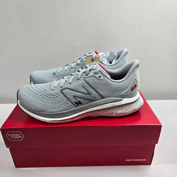 NIB Men's Size 9 New Balance Fresh Foam Running Shoe 🏃🏃🔥🔥 - Picture 2 of 8